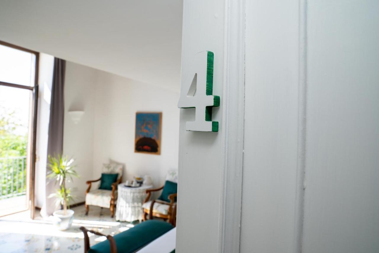 Le Stanze Di Sissi - Luxury Suites Neapol Zewnętrze zdjęcie