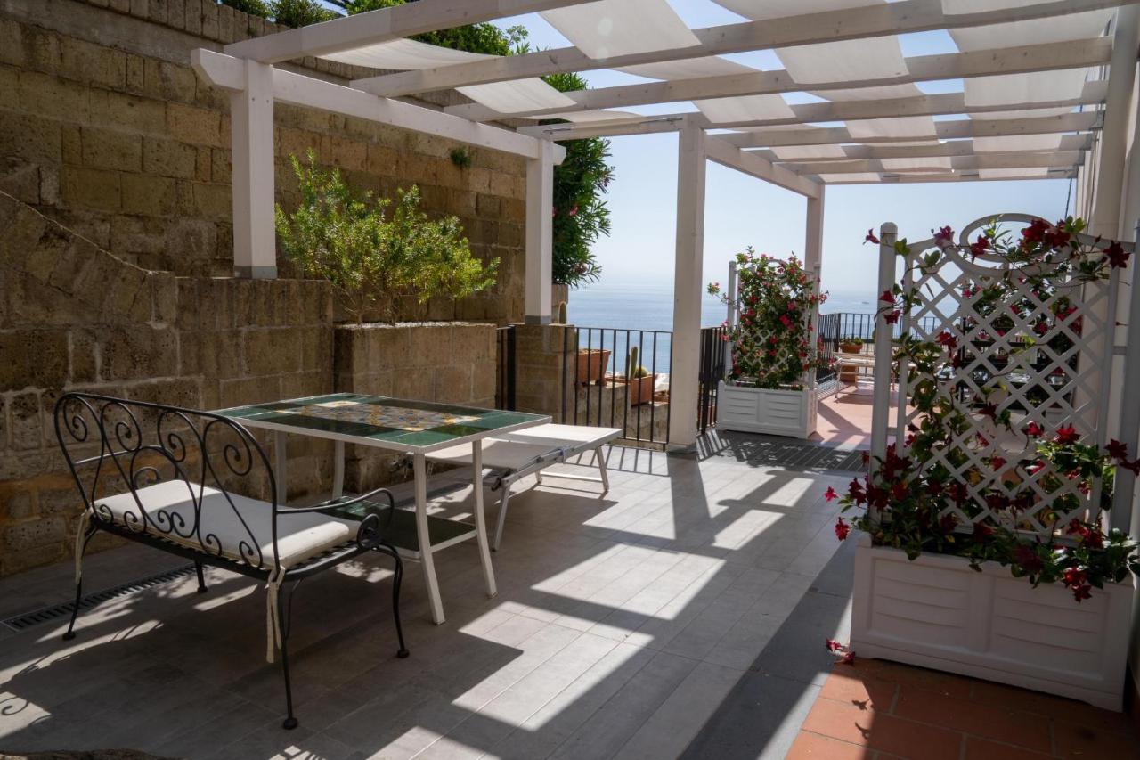 Le Stanze Di Sissi - Luxury Suites Neapol Zewnętrze zdjęcie