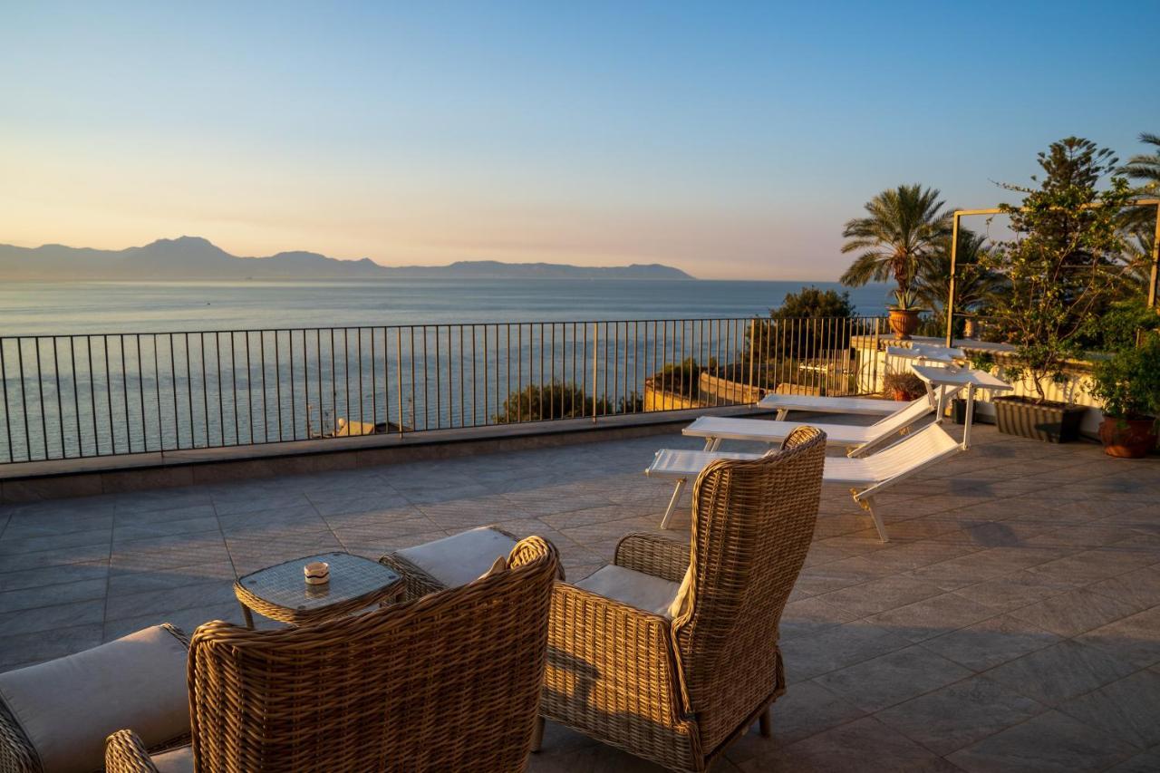 Le Stanze Di Sissi - Luxury Suites Neapol Zewnętrze zdjęcie