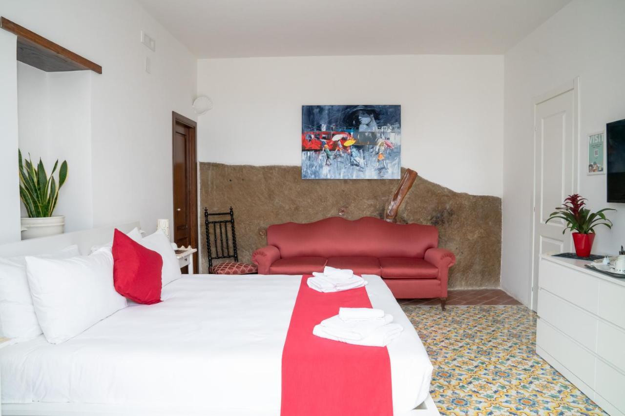 Le Stanze Di Sissi - Luxury Suites Neapol Zewnętrze zdjęcie